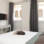 Apartment Free Parking And Private Terrace Design Trieste