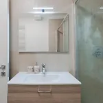 Free Parking And Private Terrace Design *