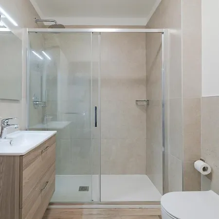 Apartamento Free Parking And Private Terrace Design